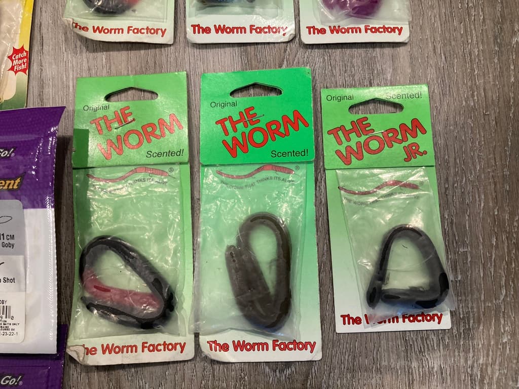 Lot of 48 Sealed Packs Mixed Soft Plastics - Kalin’s - PowerBait Mister Twister - Image 18