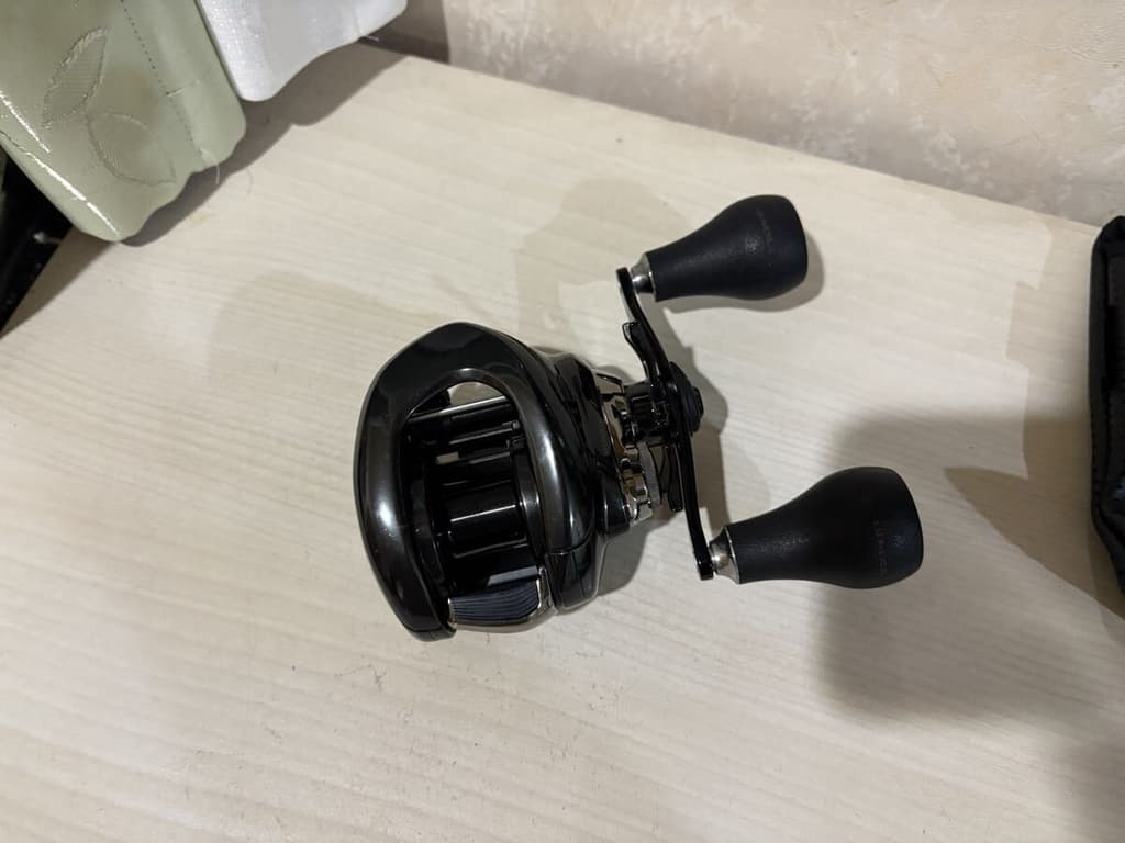 Shimano 23 Antares DC MD HG Custom Baitcasting Reel Japan Made Big Bass Power - Image 7
