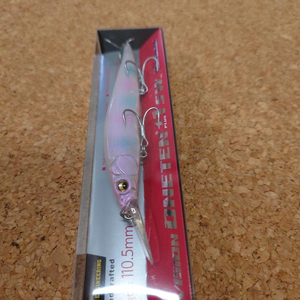 Megabass Ito VISION ONETEN+1SW Swimbait for Seabass Used - Image 4