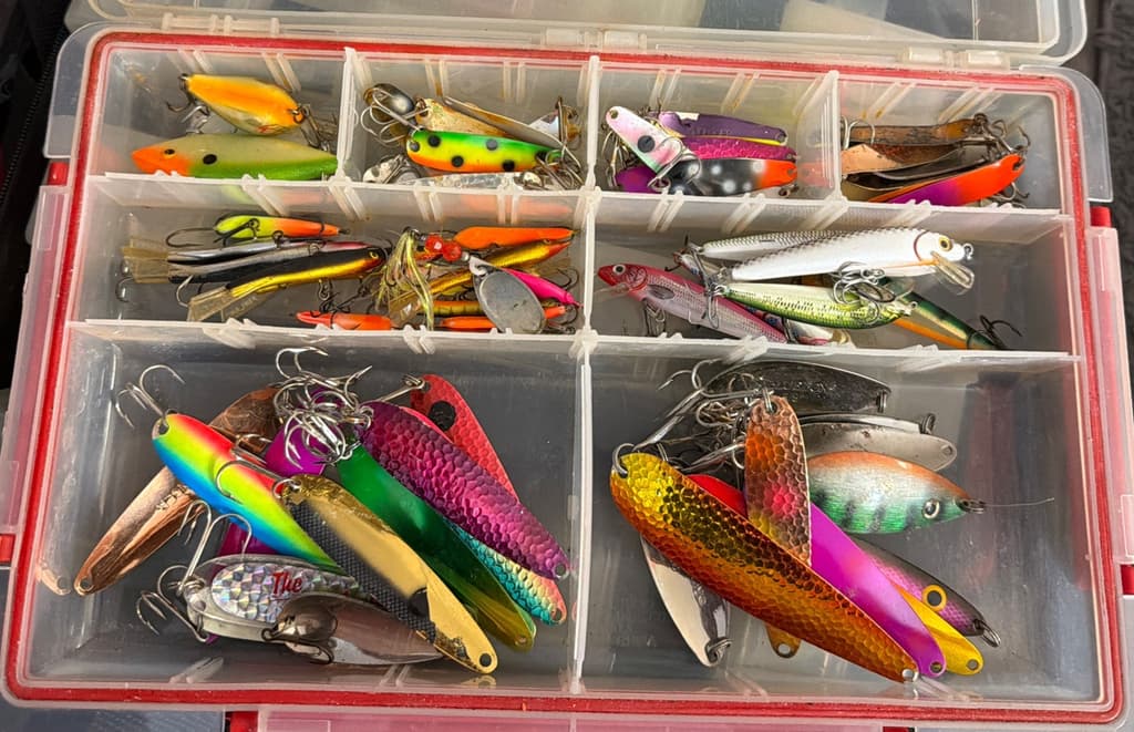Large Walleye Tackle Box (6 Boxes, Plus 1 Small Empty). Rapala, Michigan Stinger - Image 8