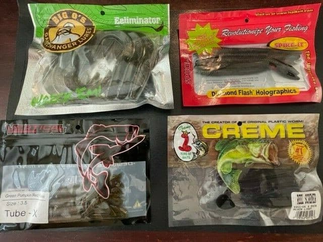 36 Packs of Soft Plastics for Bass - Variety of Brands, Colors, and Types. - Image 7