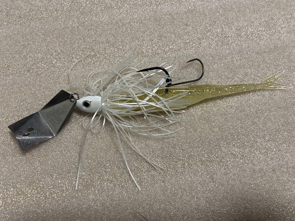 Tackle Blade Walker zoom Super Fluke Jr Chatterbait - Image 3