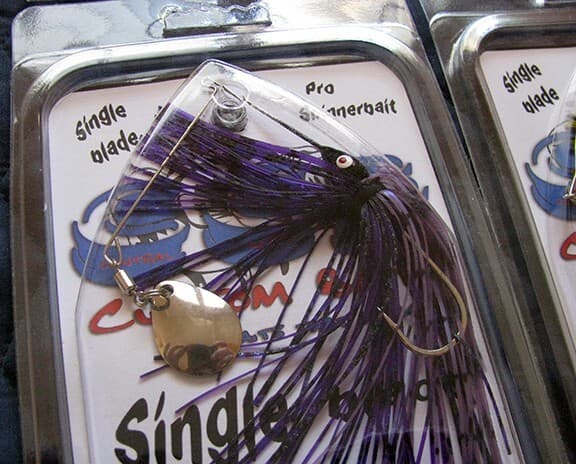 6 Custom Spinnerbaits, 1 Cavitron Buzzbait, 1 Mega Strike visor. - Image 7