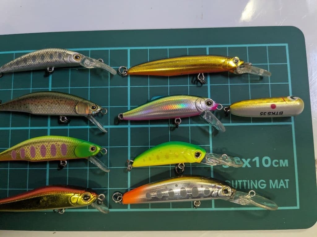 Set of 21 Stream Minnow Plugs - Image 14