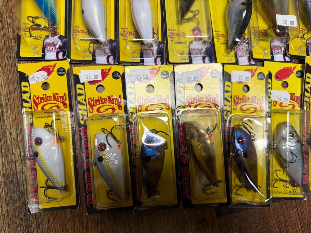 22 NEW Strike King KVD 1.5  2.5  Crawfish Crankbait Fishing Lures bass boat - Image 2