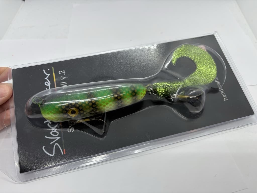9” Svartzonker Tail V2 Green Perch Rubber Swimbait Pullbait Jerkbait Musky Lure - Image 1