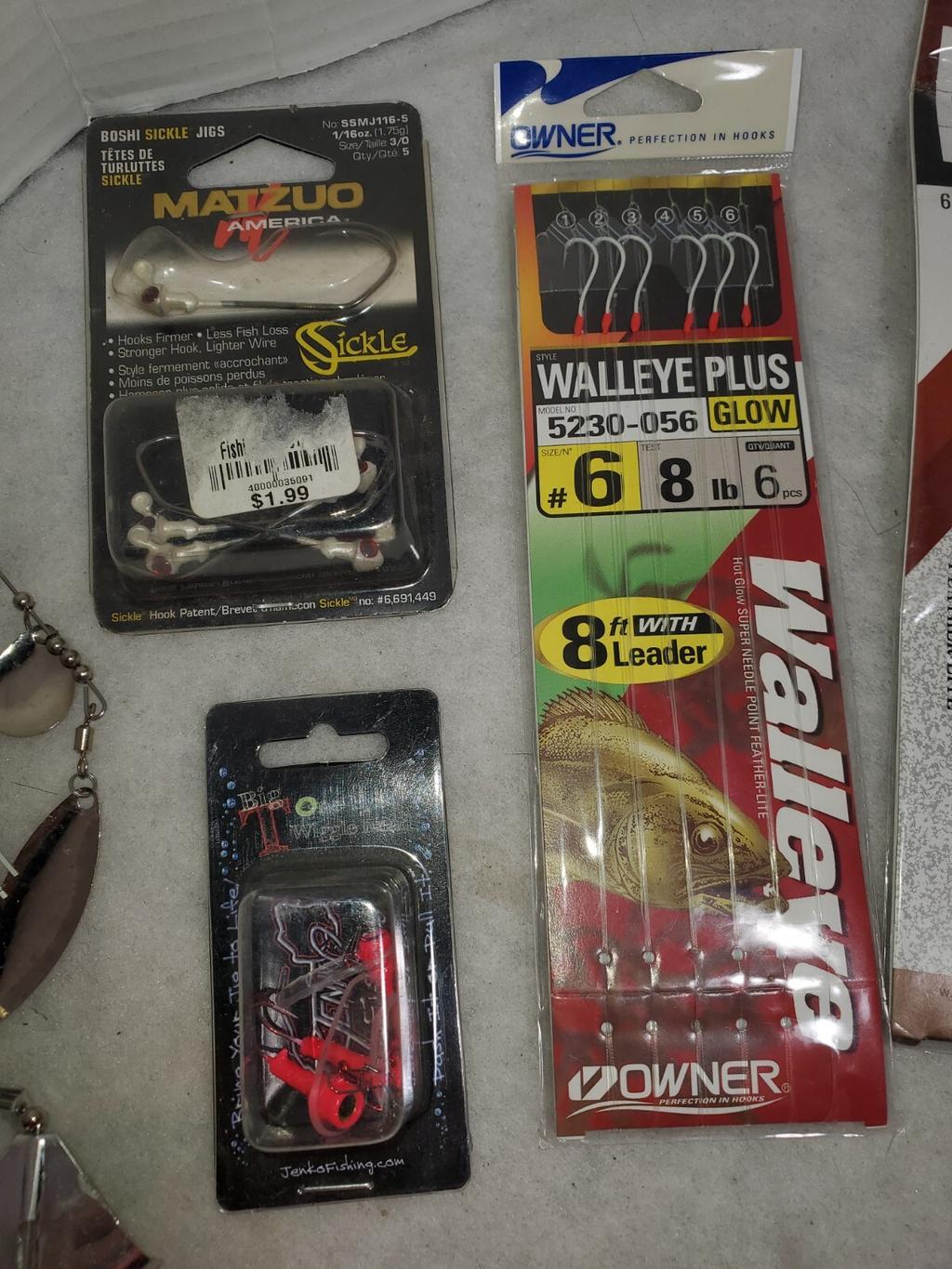 Fishing Lures Lot New/old, Spinnerbait Box, And Other Misc - See Photos  - Image 3