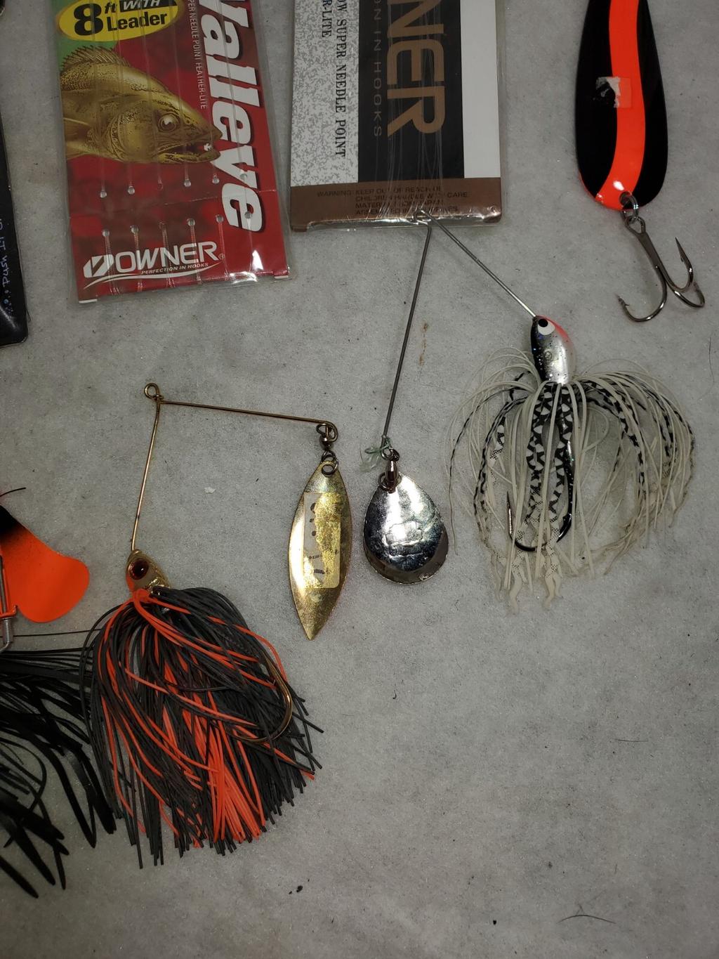 Fishing Lures Lot New/old, Spinnerbait Box, And Other Misc - See Photos  - Image 4