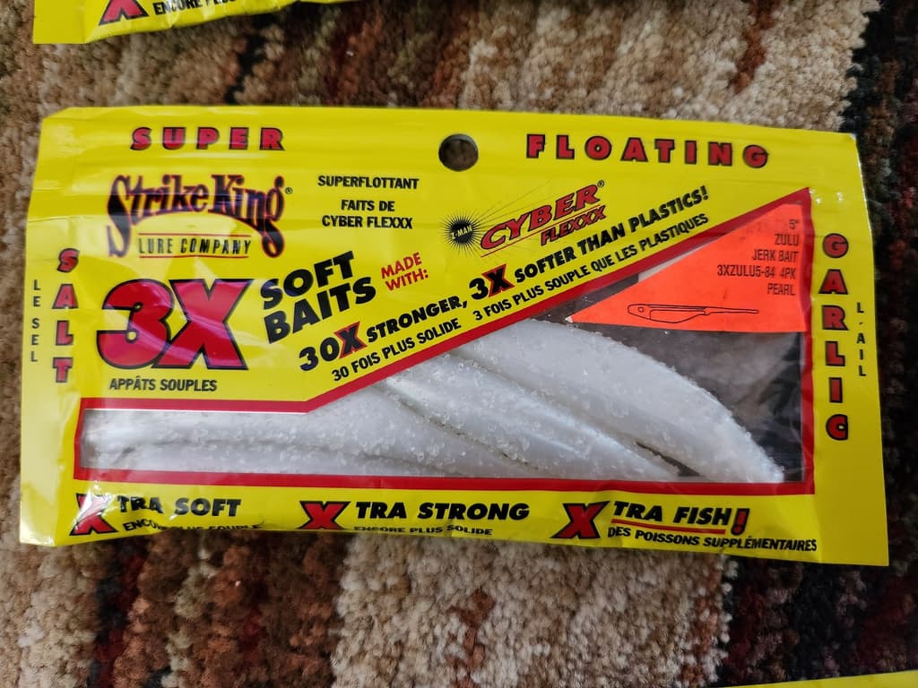 Strike King 3X 5" Zulu Jerk Bait Super Floating Softbait Salt Garlic - Lot of 11 - Image 7
