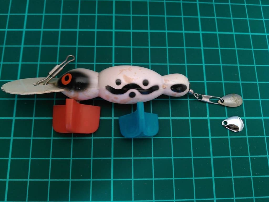 Tiny Colorado Blade 0 Silver  Hopper S Per Hedon Crapshooter Hellbender Water Do - Image 9