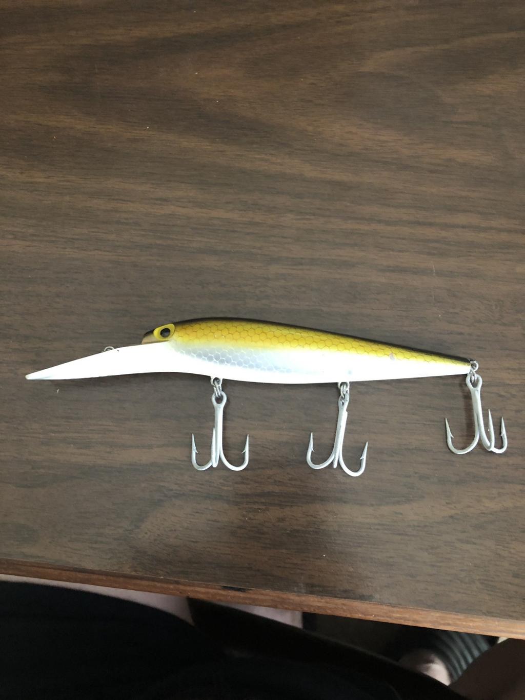 Big Mac Fishing Lures by Storm, assorted colors. 22 total - Image 7