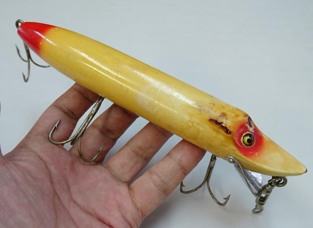 Heddon MUSKY VAMP 8inch R/W 1920's Old Lure Ship From Japan - Image 8