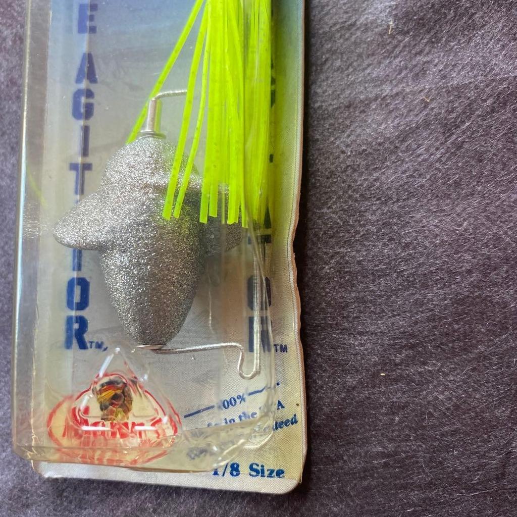 Mini The Agitator 1/8 oz Buzzbait Silver for Bass Fishing - Image 7