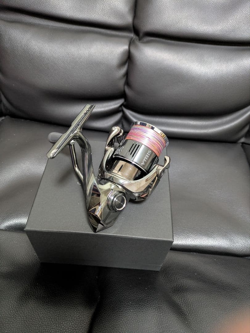 Shimano Stella 2500SHG Spinning Reel Used Excellent Condition No Charger - Image 11