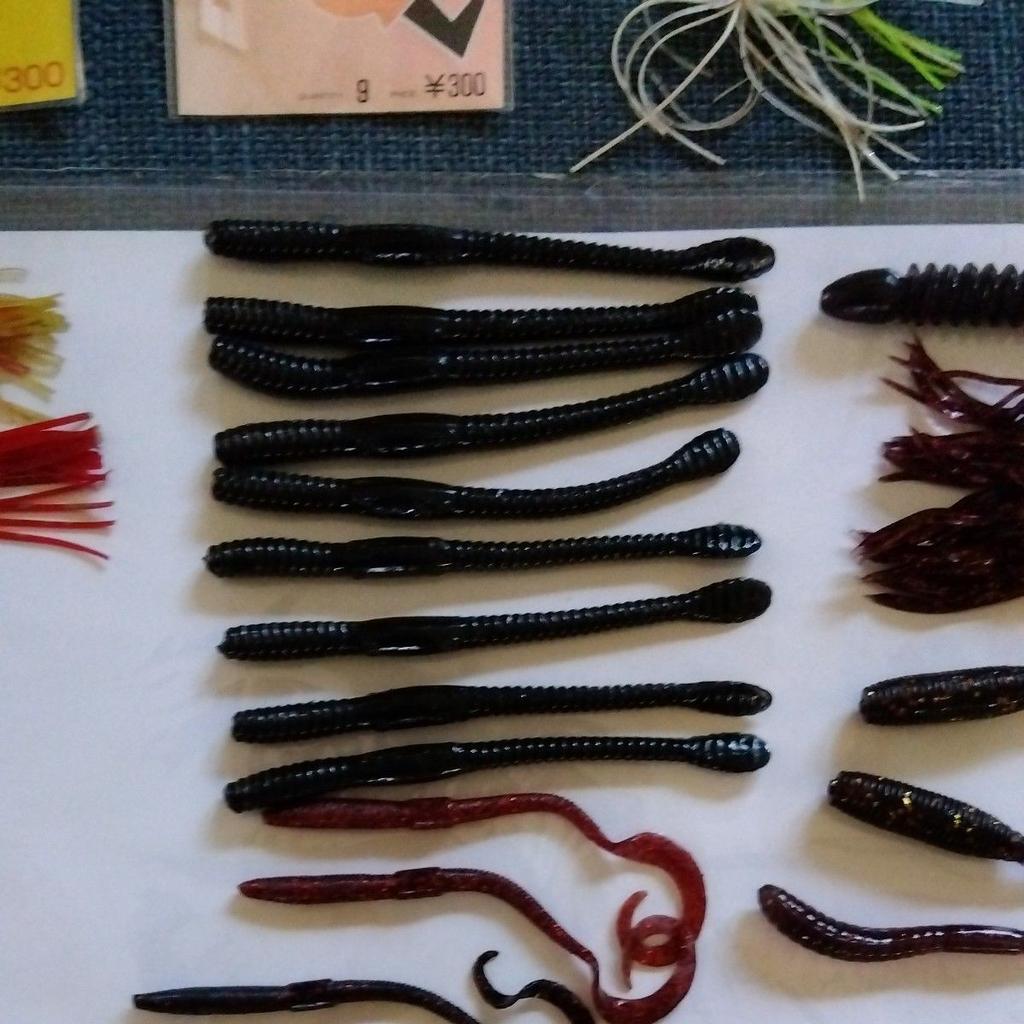 Spinnerbait, worm, glitter, squid soft lure, anchor, hook, set, season is - Image 7