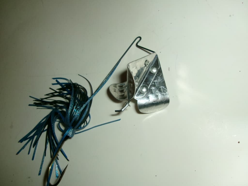 Unknown 3/4 oz. Titanium Wire Triple Wing Buzzbait Lure Buzzer Buzz - Used - Image 4