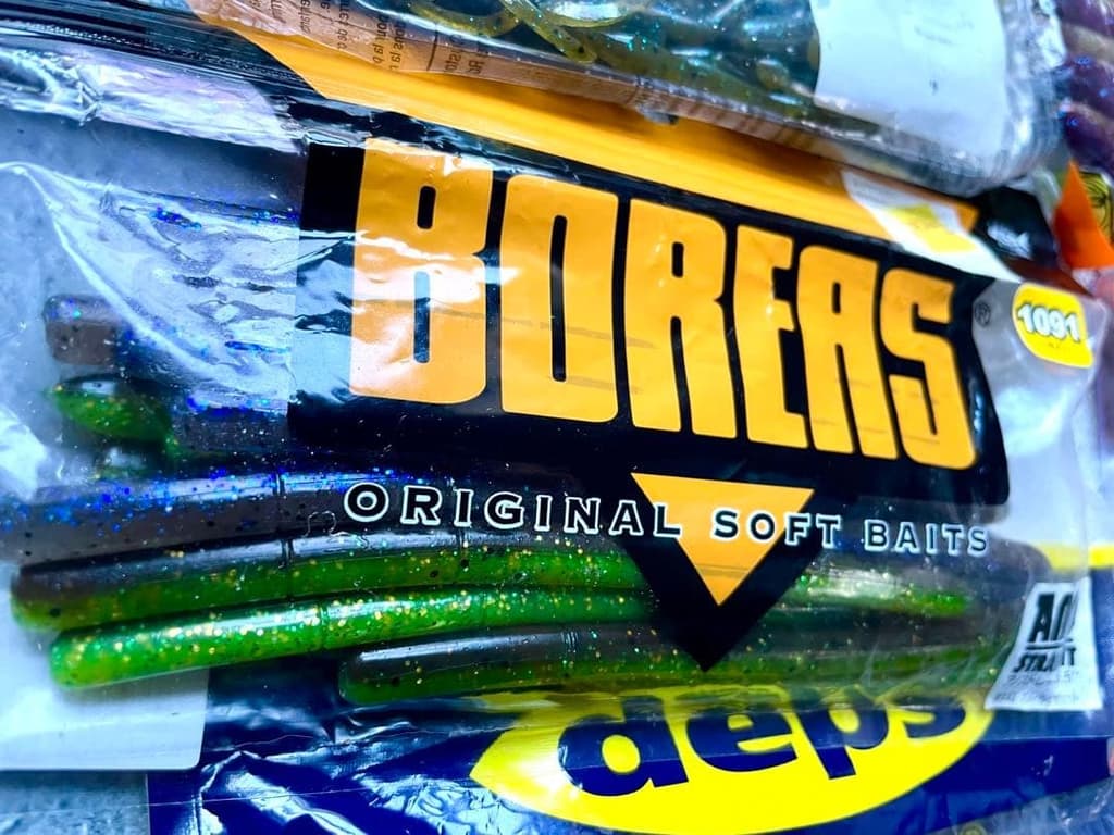 Huge Set of Gary Raid G-Crack Worms with Keeper Japan Fishing Accessories - Image 7