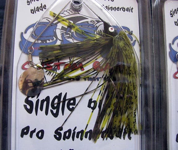 6 Custom Spinnerbaits, 1 Cavitron Buzzbait, 1 Mega Strike visor. - Image 3