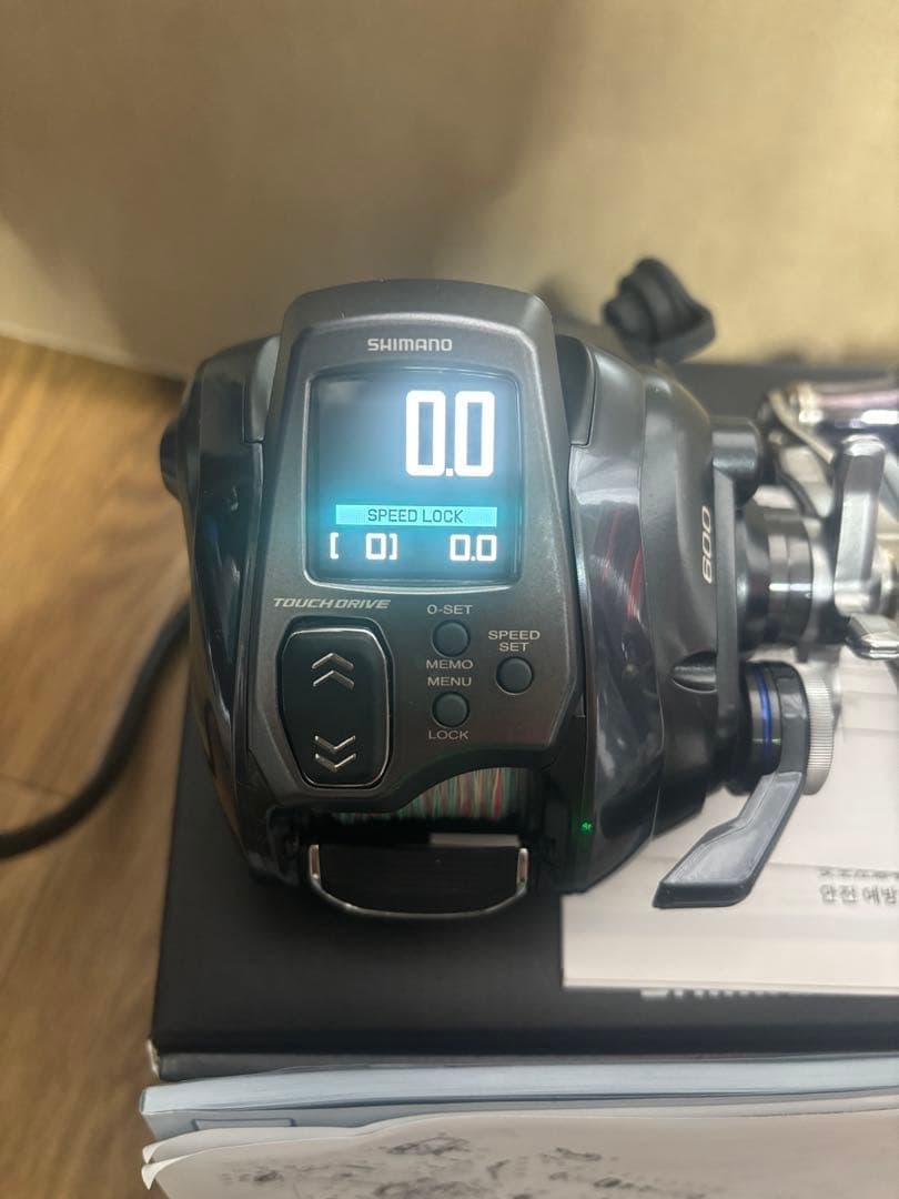 Shimano Electric Reel 600 Touch Drive, Black Handle, Used, Fishing Gear - Image 7
