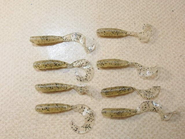 Gary Yamamoto 4 Inch Glove 8 Pieces 35895 - Image 1