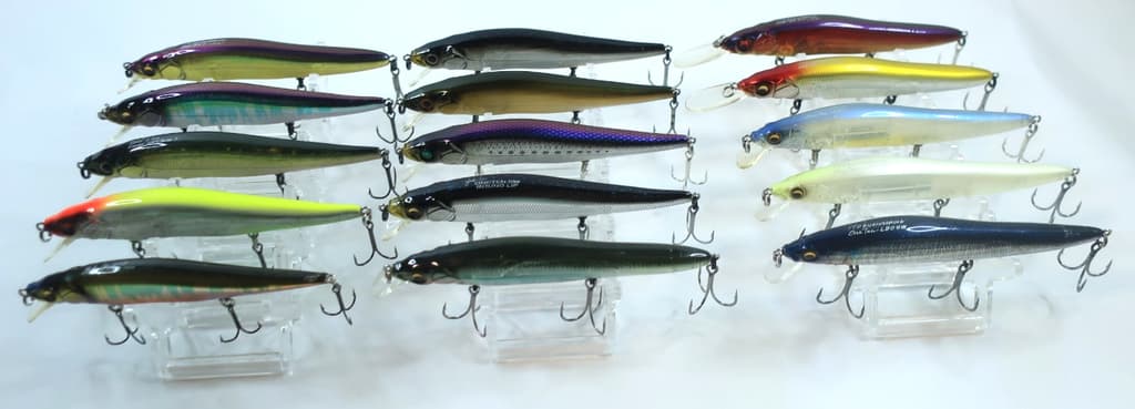 15 Megabass Vision110(Jr,SW,LBO,R,R+1) (Hook changed, paint peeled) Lot - Image 3