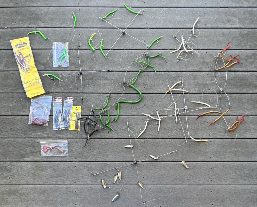 9 Umbrella Rig Trolling Lure Lot Striped Bass Fishing + Replacement Tubes - Image 1