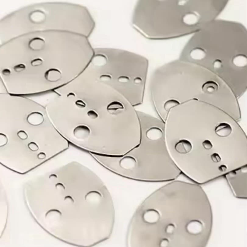 500pcs Stainless Steel Swim Jig Dancer Jig Chatterbait Chatta Bait Shakee Blades - Image 1