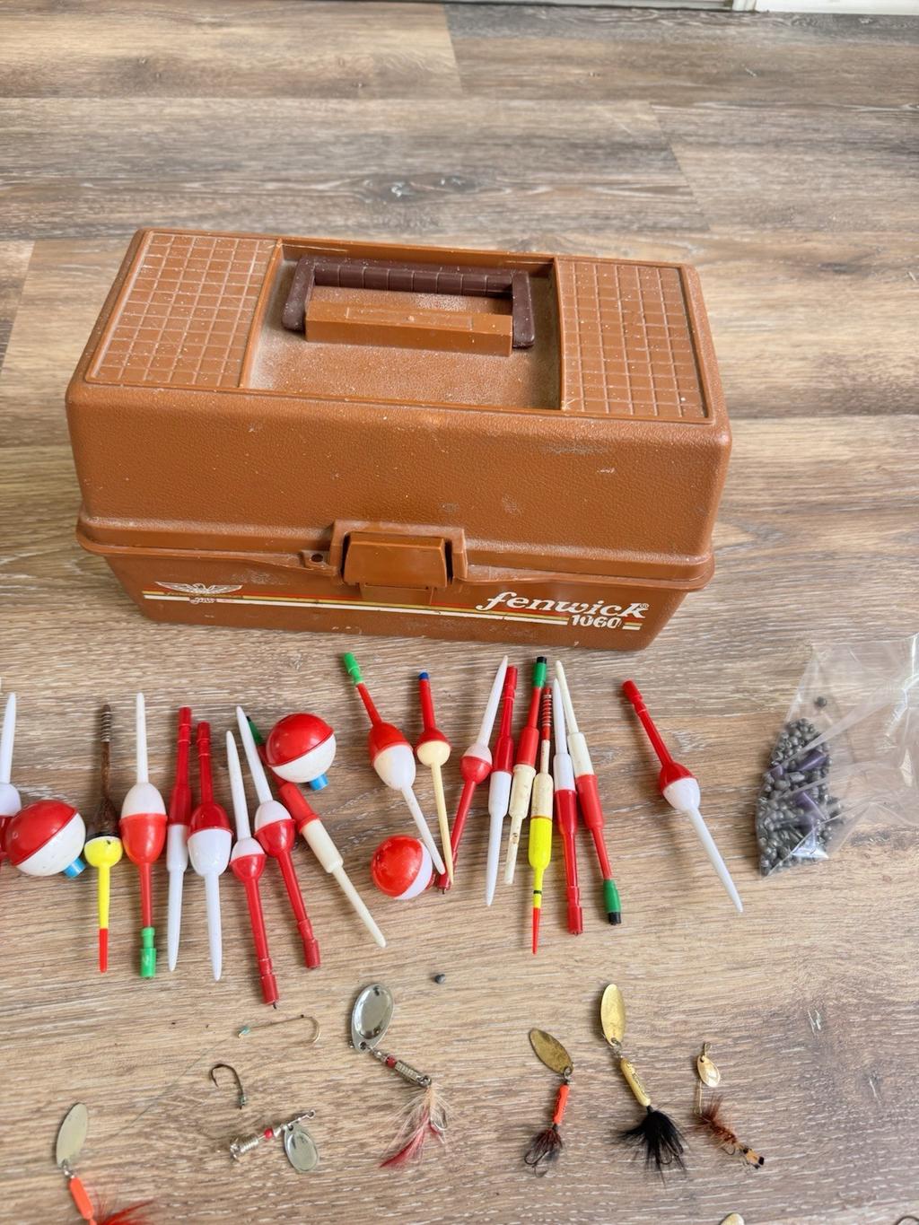 VINTAGE fishing Lure lot of 60 Plus+ Tackle Box+ Fishing Accessories - Image 23