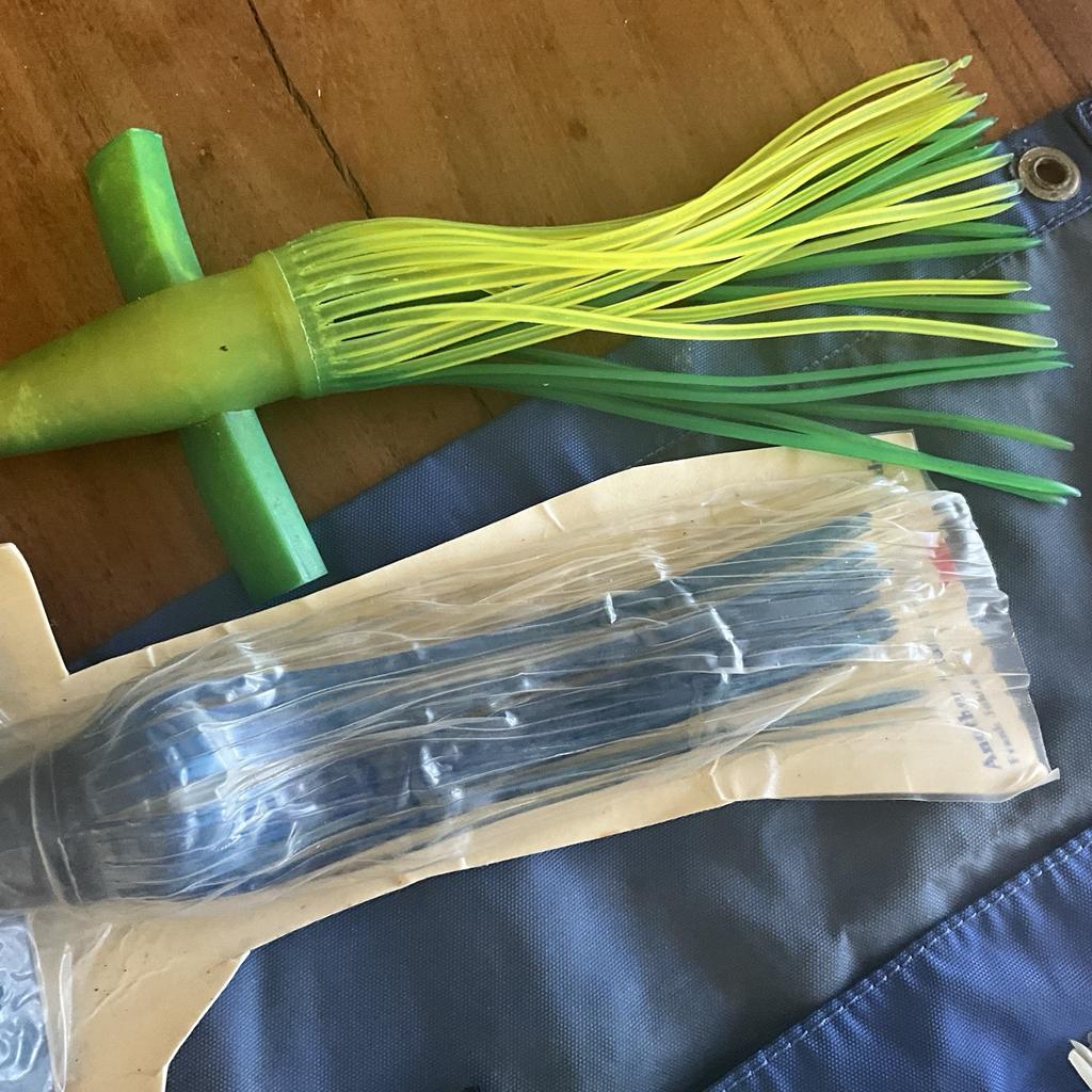 Saltwater Big Game Offshore Marlin, Maui, Wahoo, Dorado,Tuna Lures and Case - Image 4