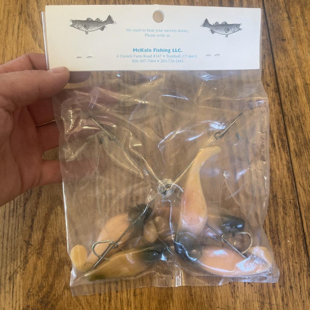 7” Umbrella Rig 4 Arm With 4” Shad (5)  Pearl Black New In Package McKala Blk Hd - Image 4