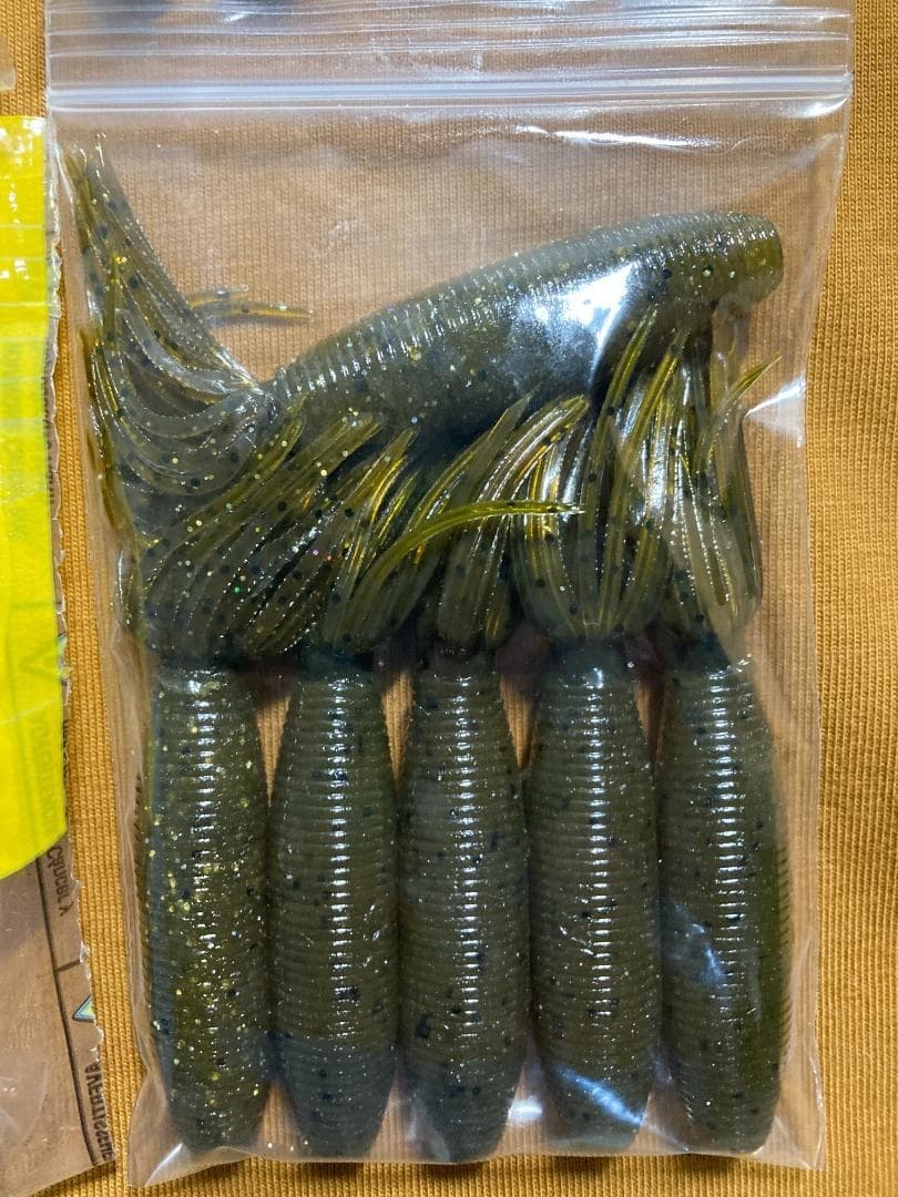 First-come-first-served Gary Yamamoto Fat Ika set of 24 - Image 5