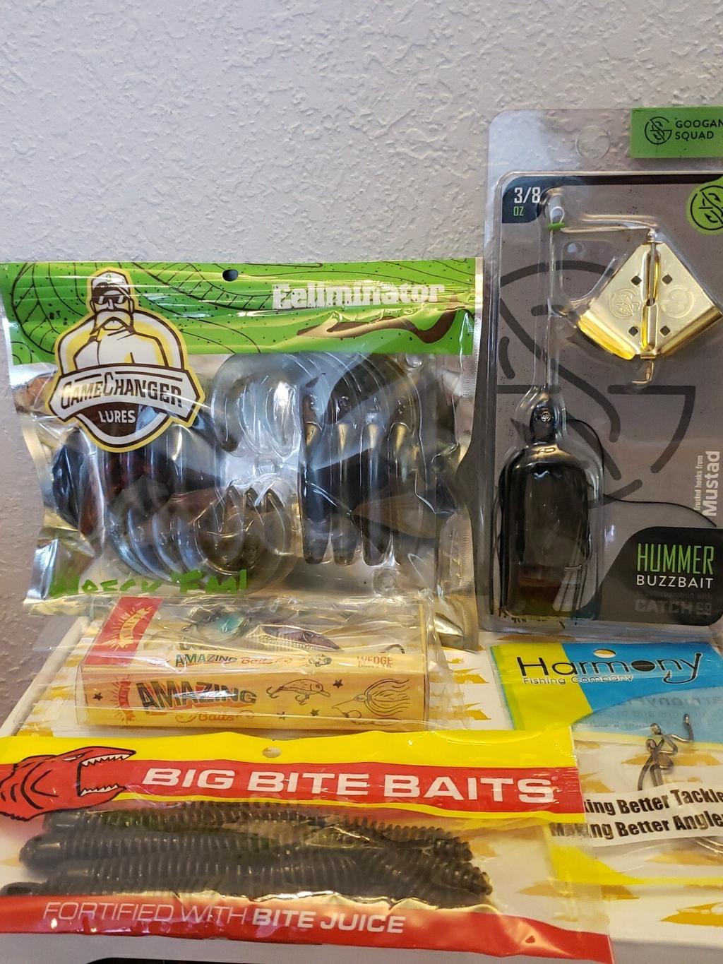 Bass Fishing lot Googan Squad Hummer Buzzbait harmony game changer big bite 🐟  - Image 1