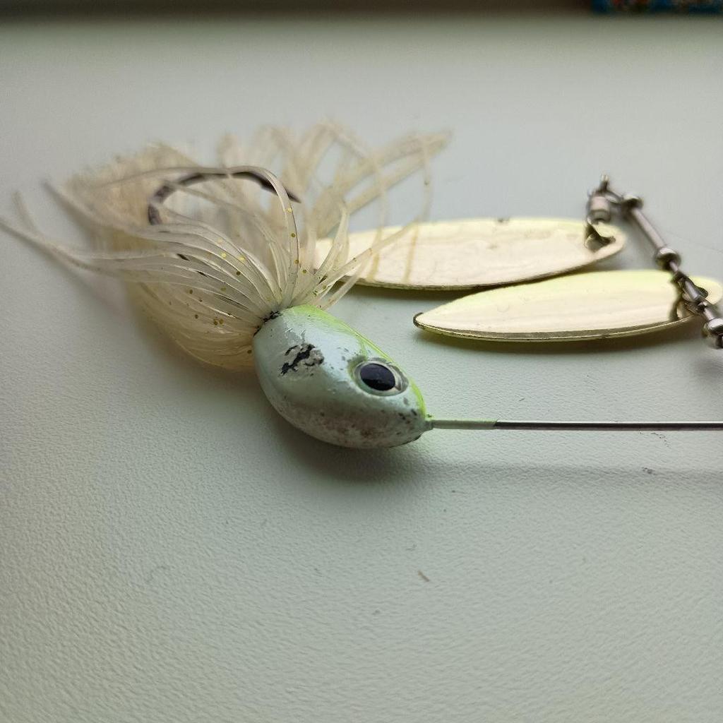 Spinnerbait White/Yellow Db-Spin Lure - Image 4