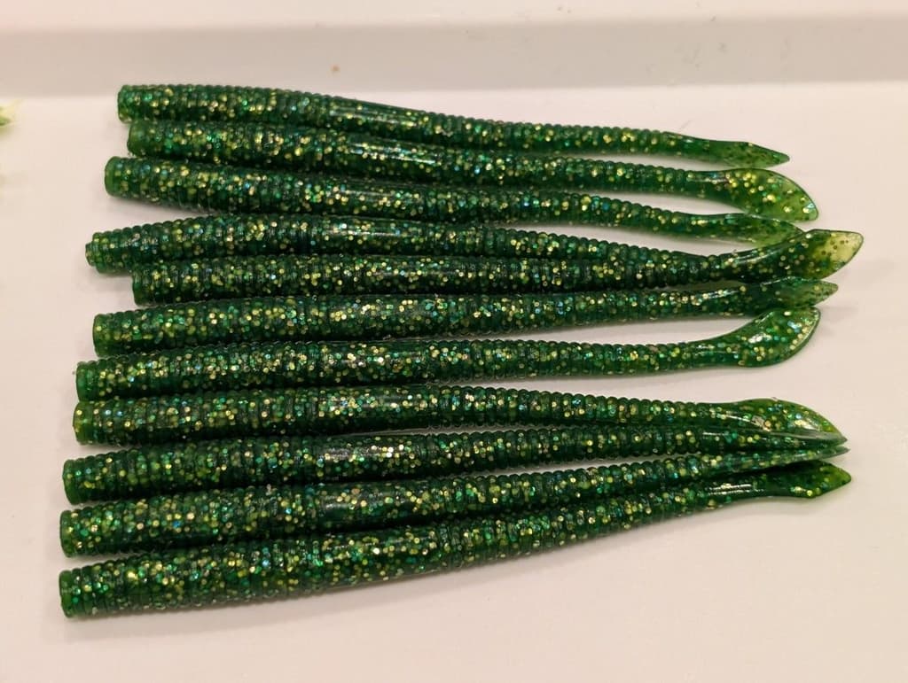 Gary Yamamoto Cut Tail Worm 4 inch Set Chartreuse Lure Set - Image 4
