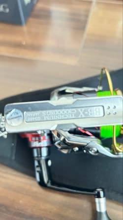 Shimano 2-Piece Technium 15BB-X C3000DXG Right Handle Used Without Charger - Thumbnail 4