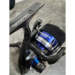 , Daiwa SALTIGA 4000H spinning reel - Thumbnail 1