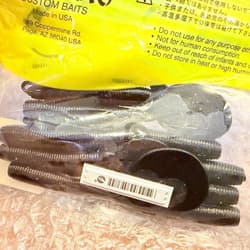 Gary YAMAMOTO 6 inch 8 inch Single Tail Grub 28pcs Worm Set, Opened but Un, - Thumbnail 7