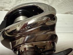 Shimano 21 Antares DC HG Right Hand Baitcasting Reel Made in Japan w/ Box & Bag - Thumbnail 17