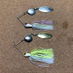 JACKALL Super Eruption Jr. Spinnerbait Set Pink Sexy Shad 15g & Pearl Chart 11g - Thumbnail 1