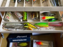 Heddon Balsa 50 and other topwater lures and Owner Trout #3000 Tackle Box Set - Thumbnail 4