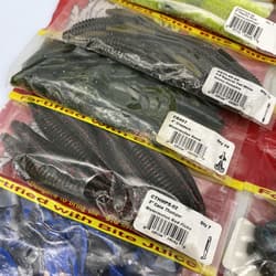 Big Bite Baits Bass Plastics Creature Bait Senko Chunk Worm Grubs (24 Bag Lot!) - Thumbnail 3