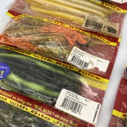 Big Bite Baits Bass Plastics Creature Bait Senko Chunk Worm Grubs (30 Bag Lot!) - Thumbnail 3