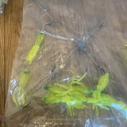 9” Umbrella Rig 4 Arm 11” With 5.5” Squid (9)  8/0 Mustad New Chartreuse Green - Thumbnail 16