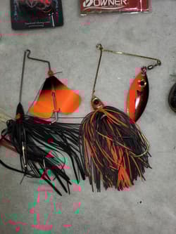 Fishing Lures Lot New/old, Spinnerbait Box, And Other Misc - See Photos  - Thumbnail 10