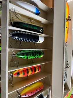 Heddon Balsa 50 and other topwater lures and Owner Trout #3000 Tackle Box Set - Thumbnail 7