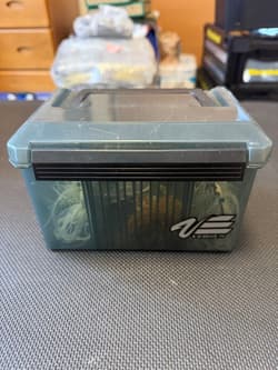 Buzzbait, Un - Thumbnail 6