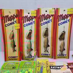 Fishing Lure Lot Vintage Mepps Comet Dardevle Spoon Jigs Jerkbait Spinnerbait - Thumbnail 8
