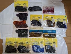 15-bag set of Gary Yamamoto creature baits, craw-type worms, and grub-type - Thumbnail 1