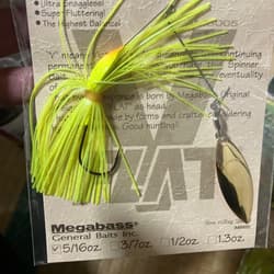 Megabass V-FLAT Spinnerbait Set, Used, Includes Case Damage - Thumbnail 2