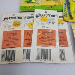 Fishing Lure Lot Vintage Mepps Comet Dardevle Spoon Jigs Jerkbait Spinnerbait - Thumbnail 4